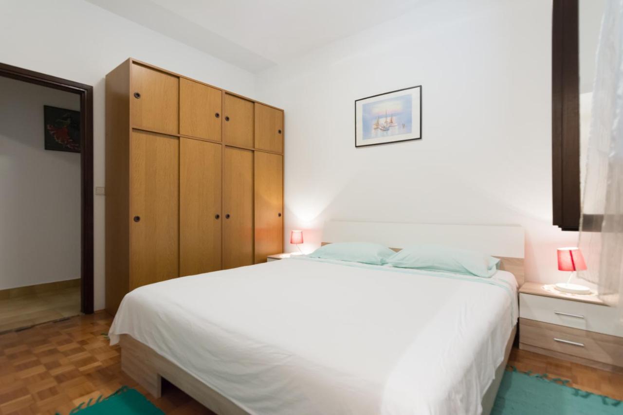 Apartman Zvjezda Biograd Na Moru Esterno foto