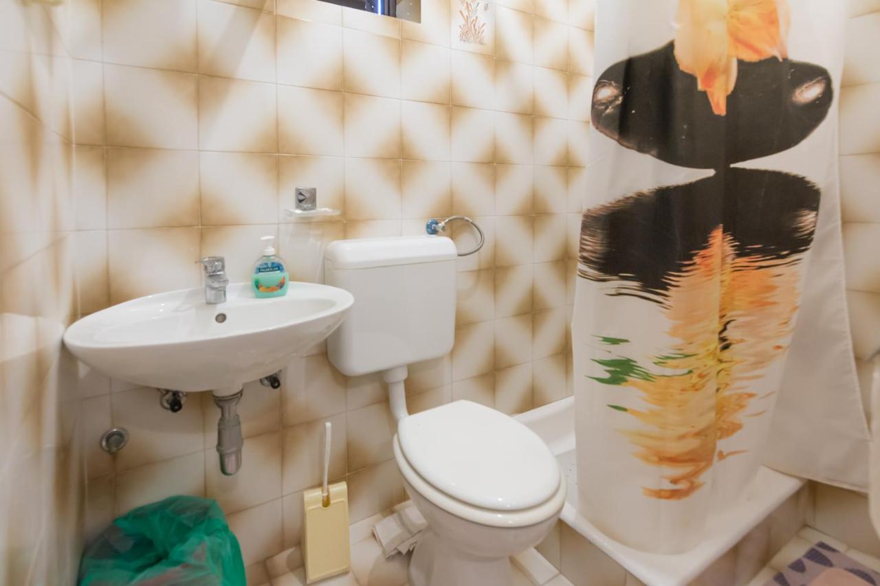 Apartman Zvjezda Biograd Na Moru Esterno foto